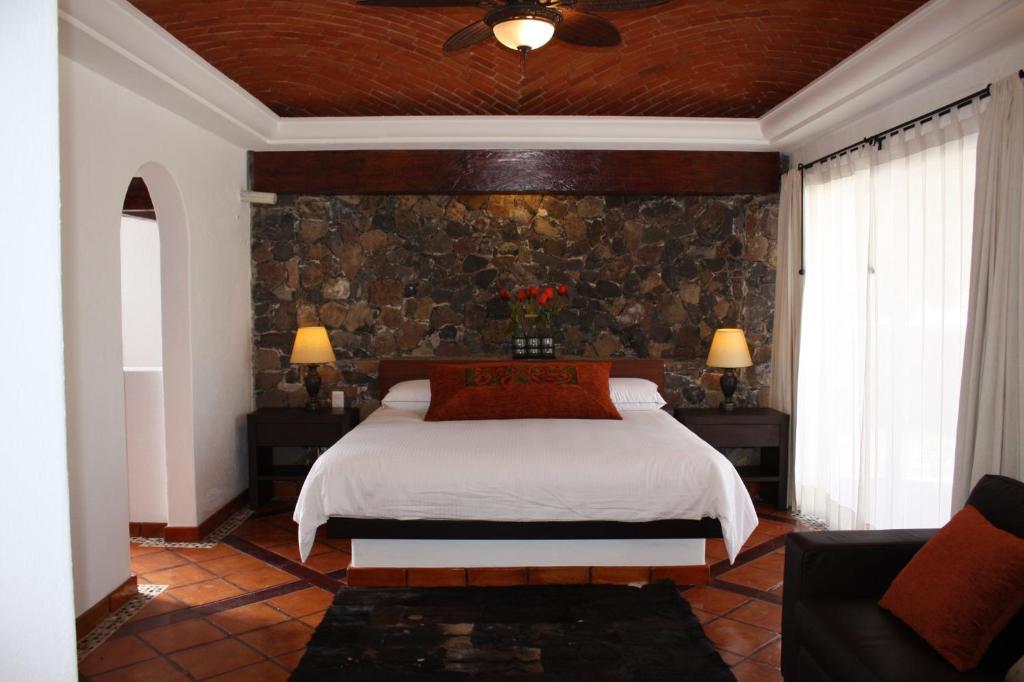 Hotel Villa Mexicana Golf & Equestrian Resort El Pueblito  Екстер'єр фото